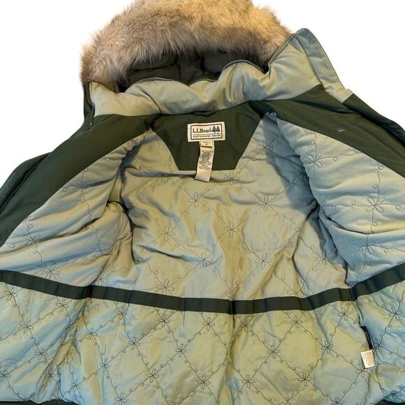 L.L bean women down jacket size M - Picture 3 of 5